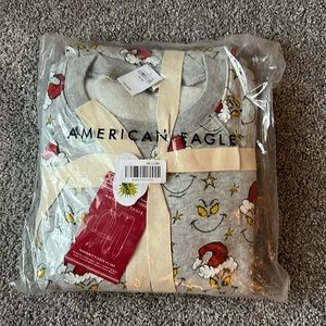 NWT American Eagle Grinch Sweatshirt and Pants set size XS